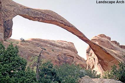 Landscape Arch, Arches National Park, UT, USA