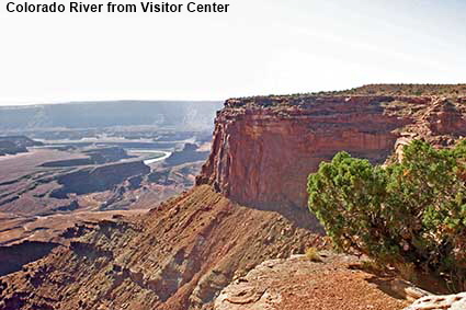  Colorado River from Visitor Center, Dead Horse Point State Park, UT, USA