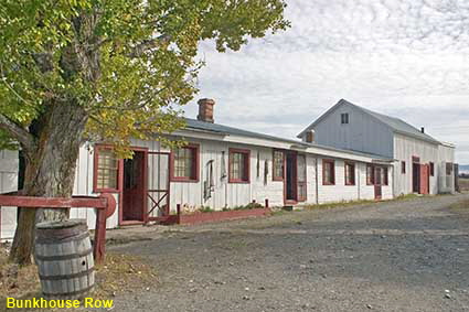  Bunkhouse Row, Grant-Kohrs Ranch , MT, USA
