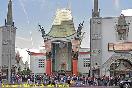  Grauman's (Mann's) Chinese Theatre, Los Angeles, CA, USA