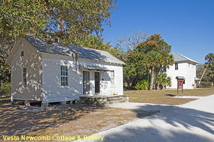 Vesta Newcomb Cottage & Bakery, Koreshan SHP, Estero, FL, USA